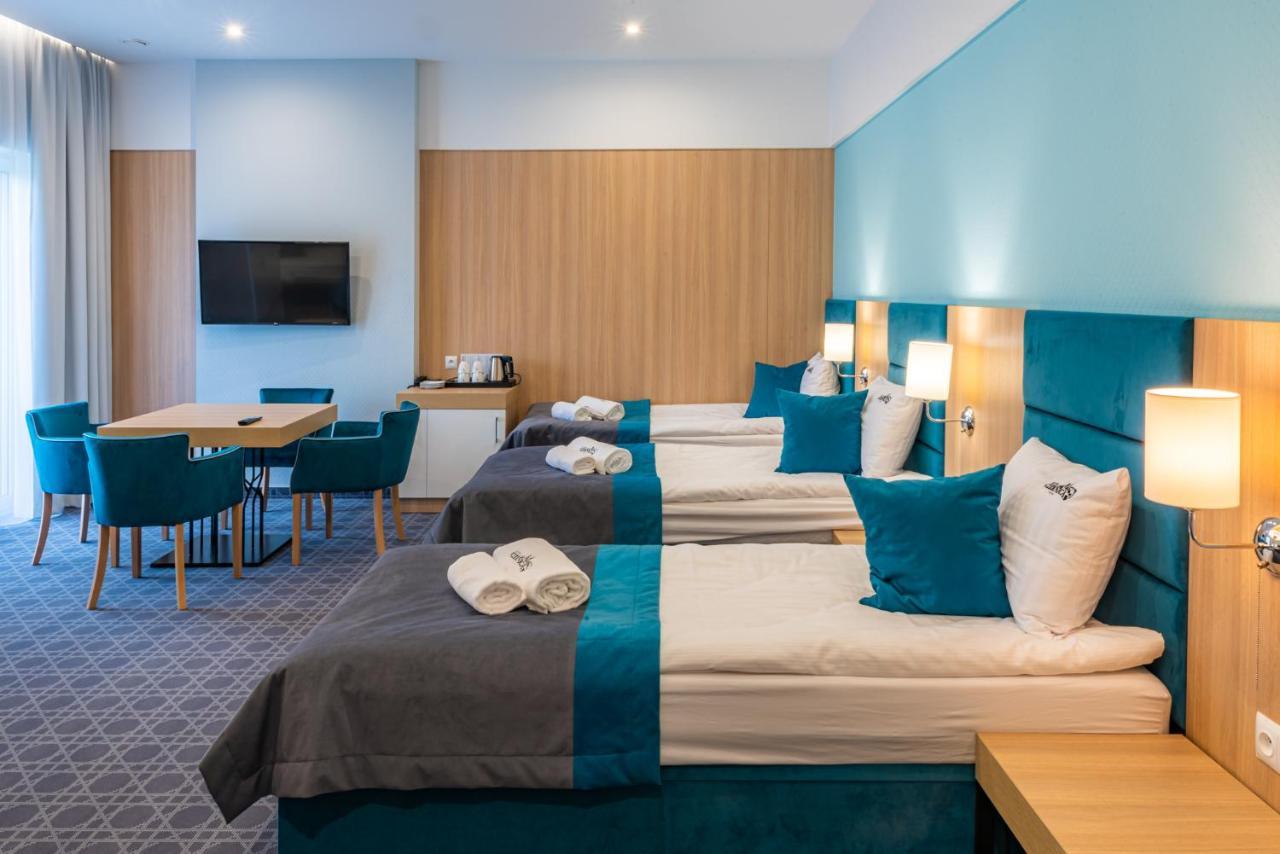 Hotel Nad Czernica Czarne  Экстерьер фото
